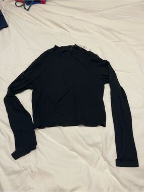 PacSun Mock Neck Cropped Top
